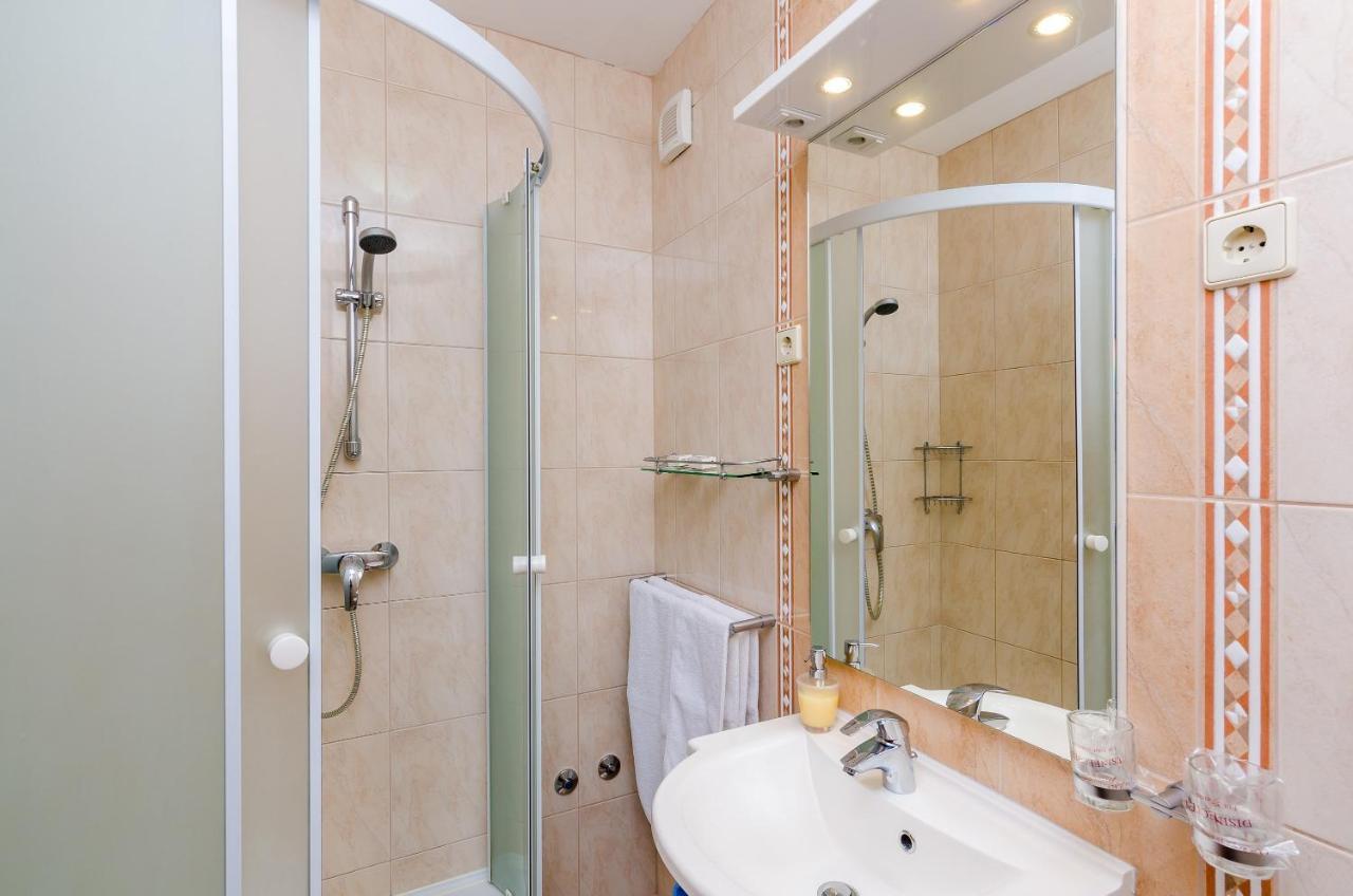 Apartment Perla